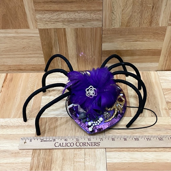 Customized Embellished Spider Fascinator Hat Halloween Costume Hat - Picture 7 of 16